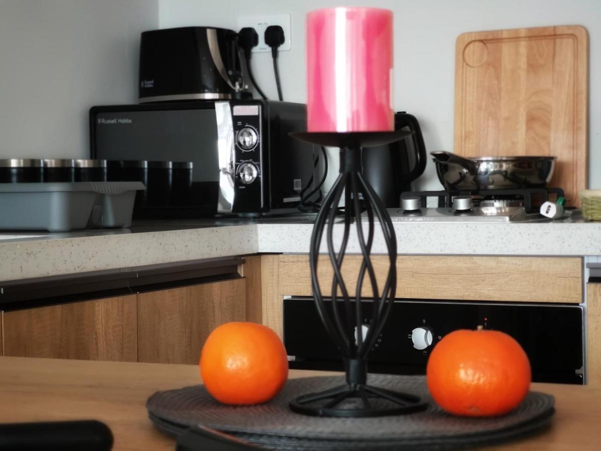 E14, Forest View Apartments, Deposit Required To Confirm Booking Кололі Екстер'єр фото