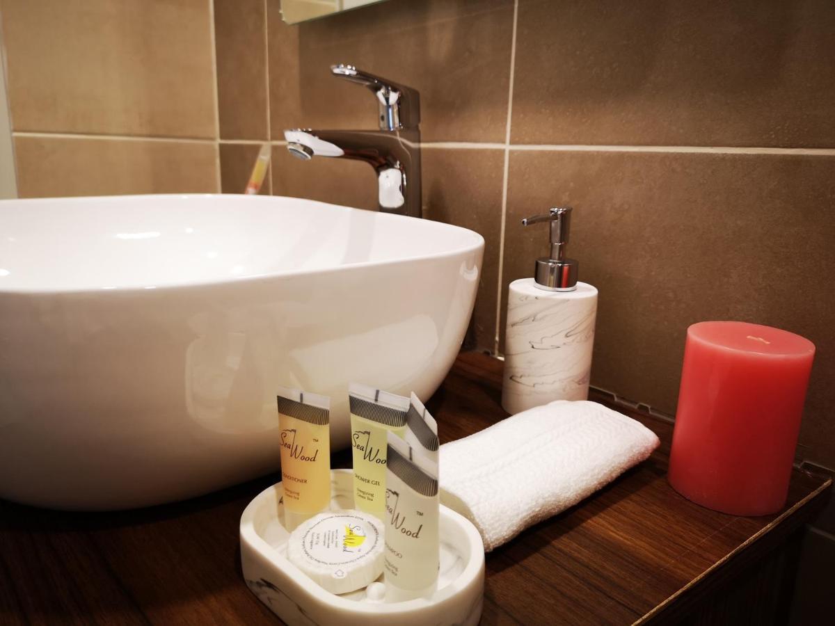 E14, Forest View Apartments, Deposit Required To Confirm Booking Кололі Екстер'єр фото